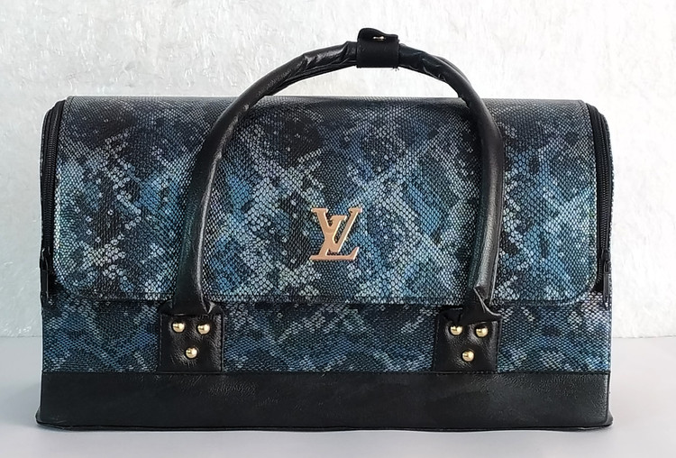 کیف لوازم کاشت ناخن